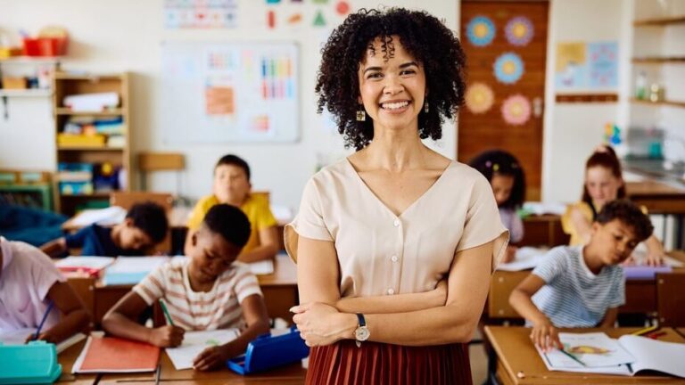 IA para profesores: Transforma tu Manera de Enseñar y Ahorra Tiempo